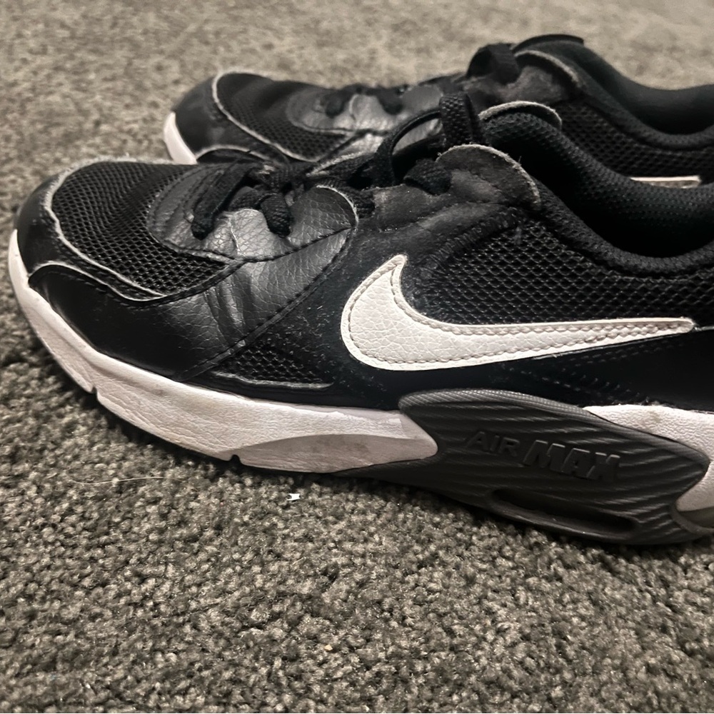 Nike Kids Black and White Sneakers